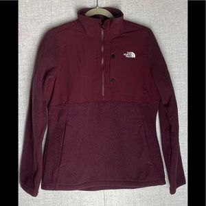 The North Face Women’s Pullover Fleece Jacket - Medium